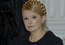 Глава партии "Батькивщина" Юлия Тимошенко рассказала о тайном соглашении, которое президент Украины Петр Порошенко заключил с Международным валютным фондом "за спиной" у народа