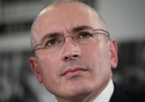 По мнению экс-владельца ЮКОСа Михаила Ходорковского, давшего интервью РБК, в нынешней власти есть вполне адекватные профессионалы, которые в иной ситуации могли бы работать в демократическом правительстве, однако сейчас проводимая ими политика неэффективна