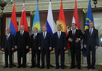 Предновогодние саммиты постсоветских блоков - ОДКБ и Высшего евразийского экономического совета (ВЕЭС) - вызвали подозрения о наличии серьезных разногласий между лидерами входящих в них России, Белоруссии, Казахстана, Армении, Киргизии и Таджикистана