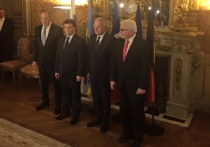 Украинский министр остался недоволен совместным фото с Лавровым