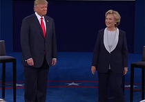 Неожиданной героиней второго туда дебатов кандидатов в президенты США стала муха, усевшаяся на лицо Хиллари Клинтон