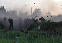 Луганск под минометным обстрелом: город обесточен, поезда не ездят